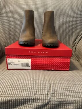 Kelly & Katie Brown Chunky Tread Ankle Booties